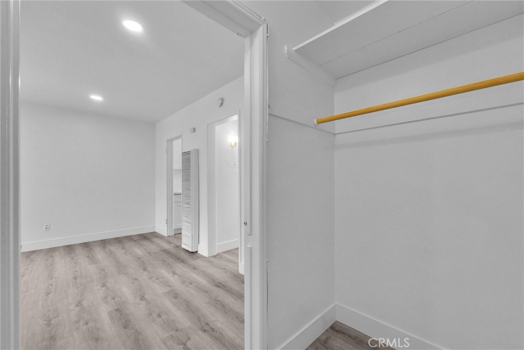 GRAYSON ARMS - Residential