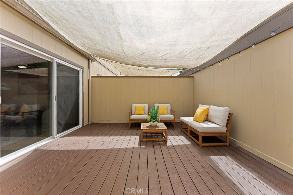 10541 Caminito Basswood