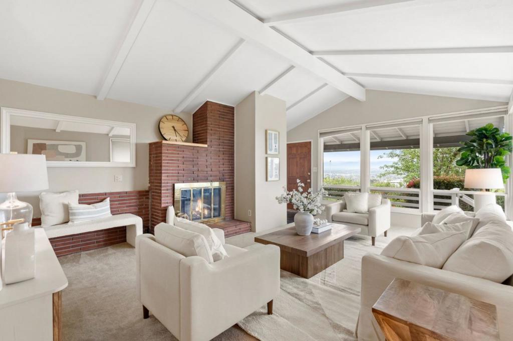 15040 Garcal Drive