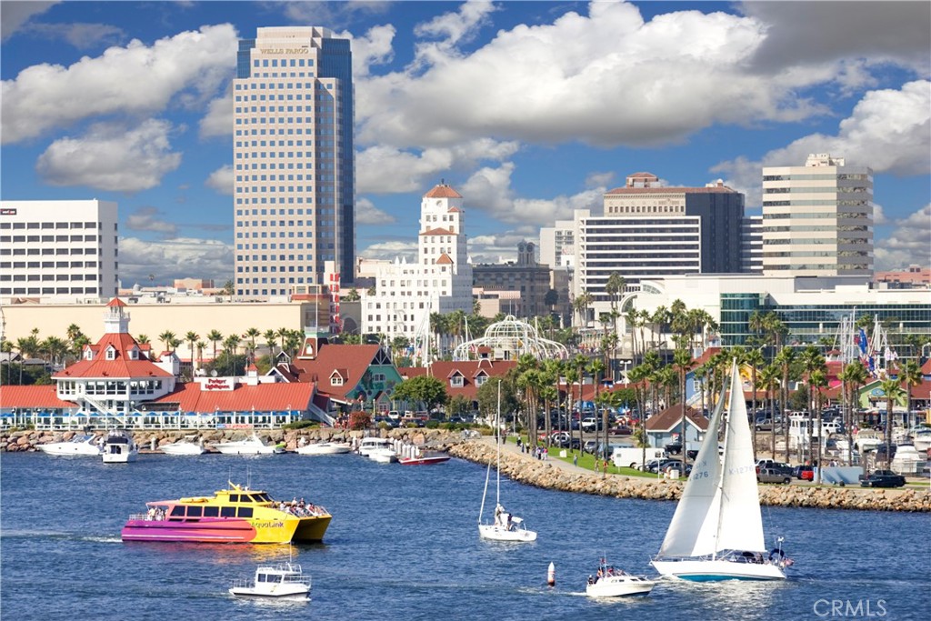 Villa Riviera (VLR) - Residential Lease