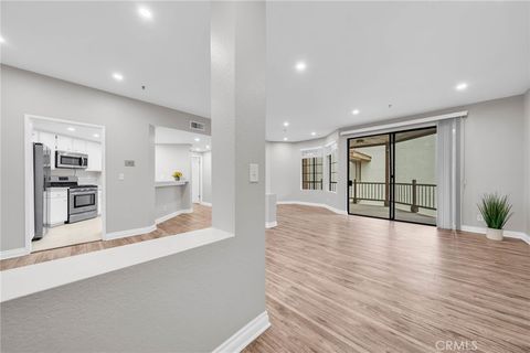 Photo of 2559 Plaza Del Amo #215, Torrance, CA 90503 (MLS # SB25264646)