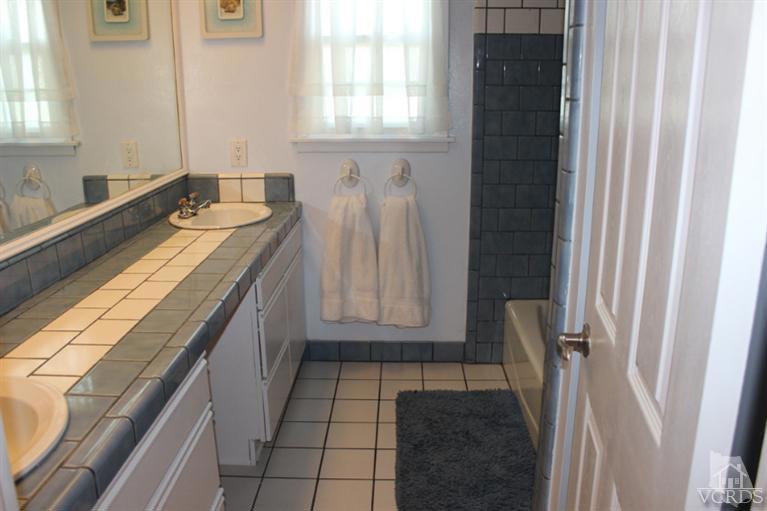 Mesa Del Conejo-112 - 1000202 - Residential