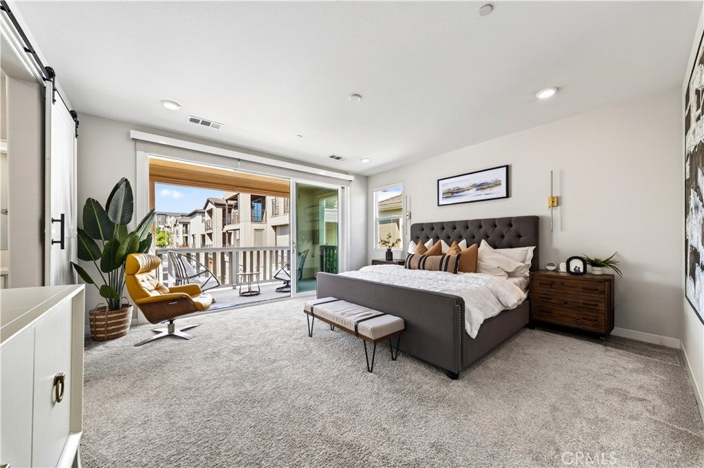 664 Athos, Lake Forest CA 92630 - Photo 16