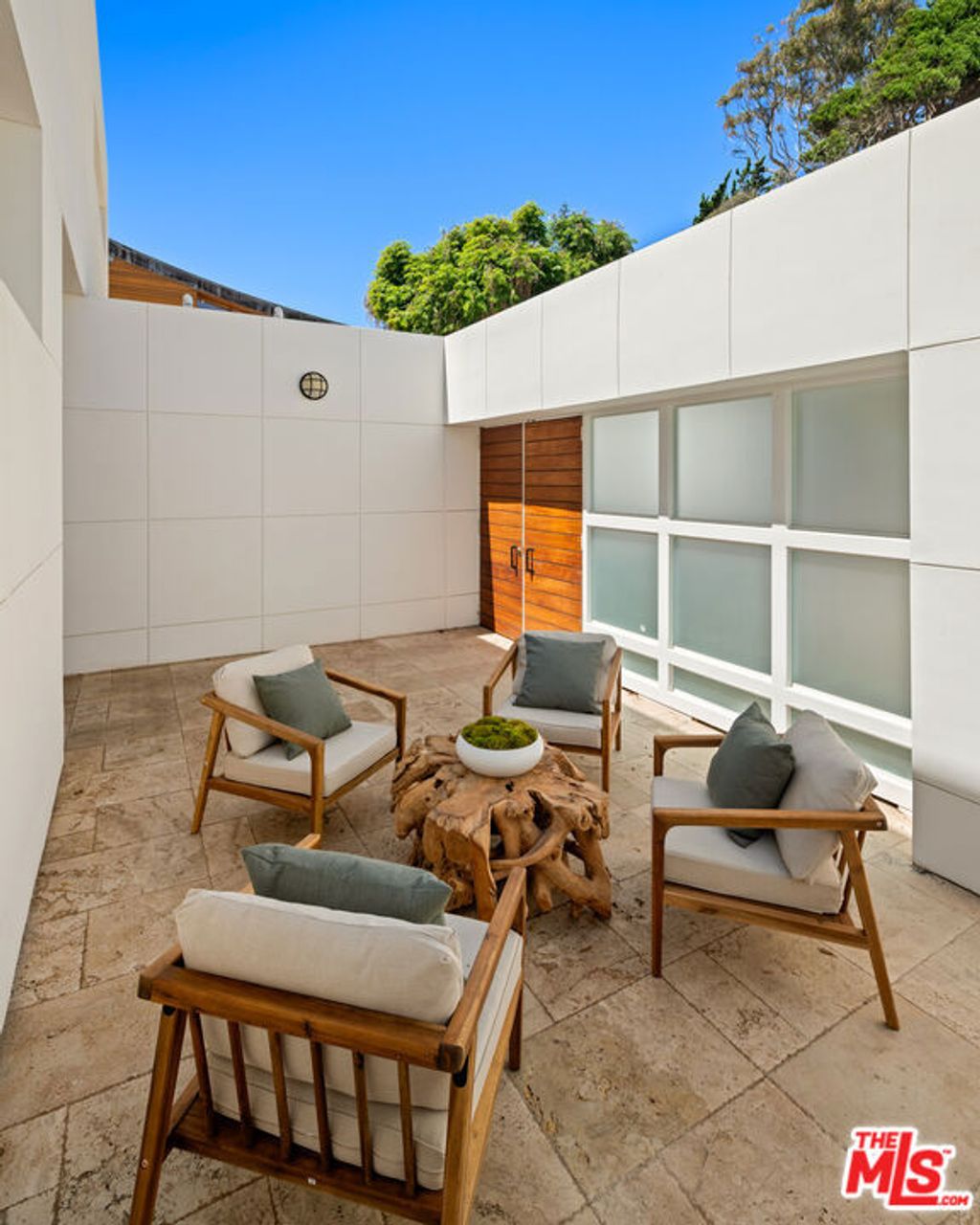 Photo of 26814 Malibu Cove Colony Drive, Malibu, CA 90265 (MLS # 25577821)