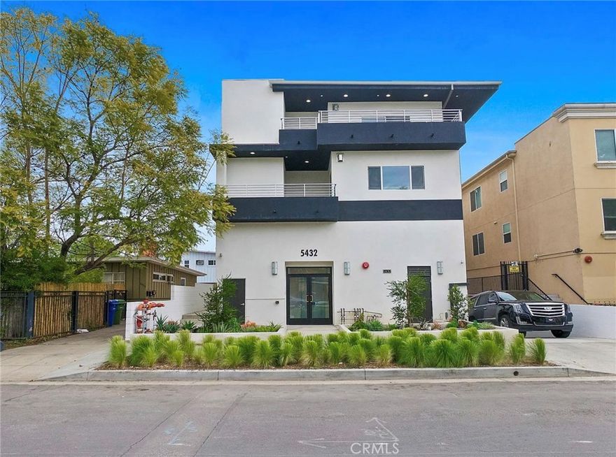 Come and take a look at this amazing unit — fresh, modern, and ready for move-in! This first-floor apartment is situated at the front of the building and offers a large private balcony. Inside, you’ll find stainless steel appliances, an in-unit washer and dryer, hardwood flooring throughout, central air and heat, and stone countertops with beautiful finishes. The living room features a cozy fireplace, and multiple balconies provide the perfect space to relax outdoors. Located in a beautiful, newer-built community in Valley Village, this home combines comfort, style, and convenience in one of the area’s most desirable neighborhoods. Don’t miss out.  Schedule your showing today!



Pictures might be of actual unit or similar unit in building.