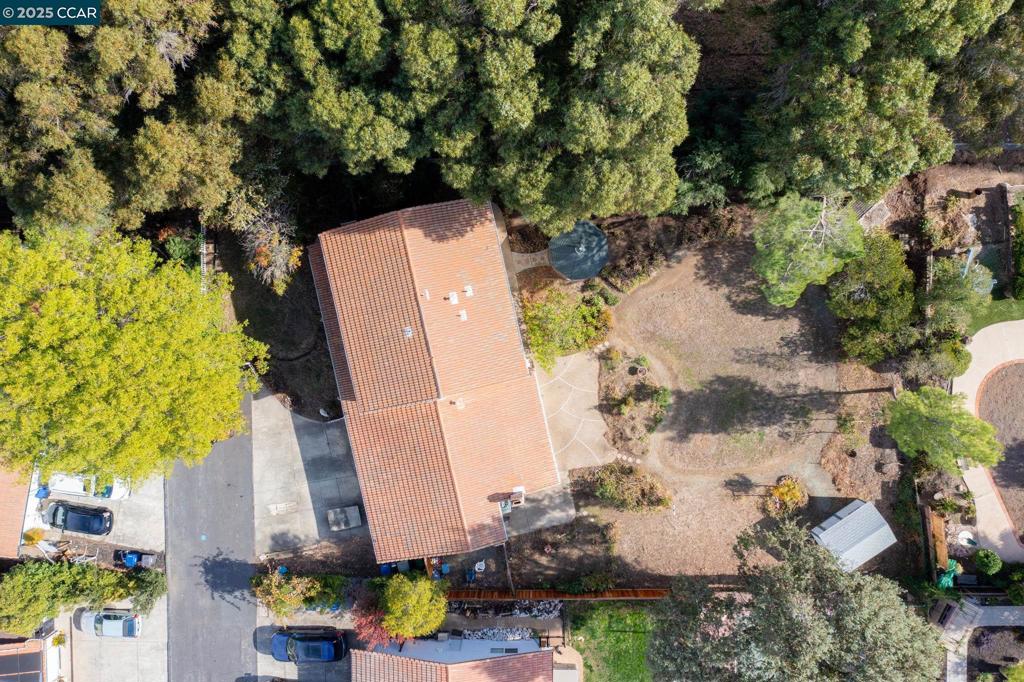 CLAYTON VALLEY - Residential