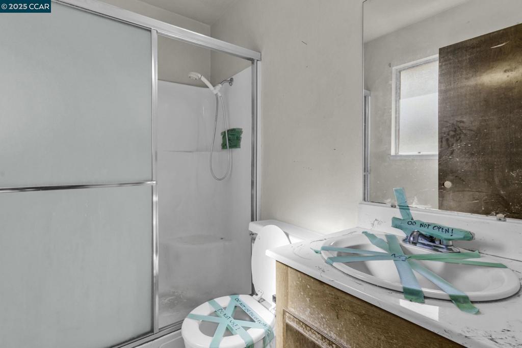 CLAYTON VALLEY - Residential