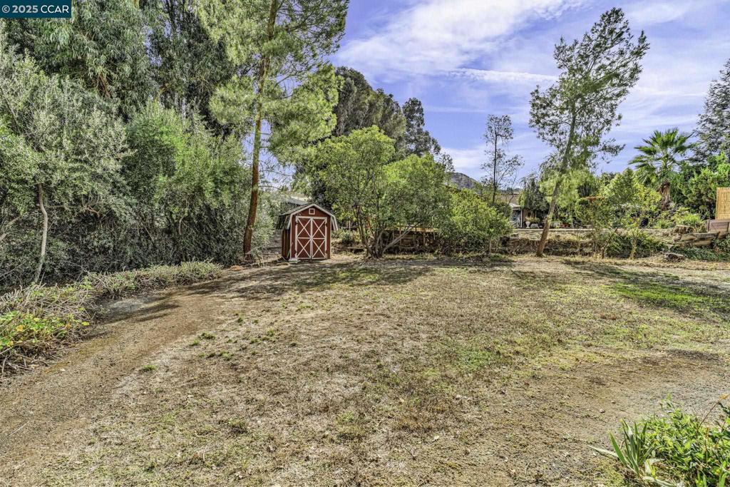 CLAYTON VALLEY - Residential