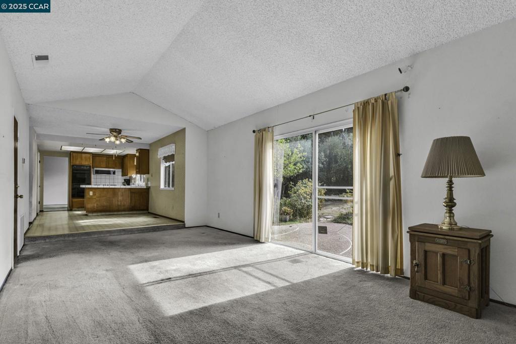 CLAYTON VALLEY - Residential