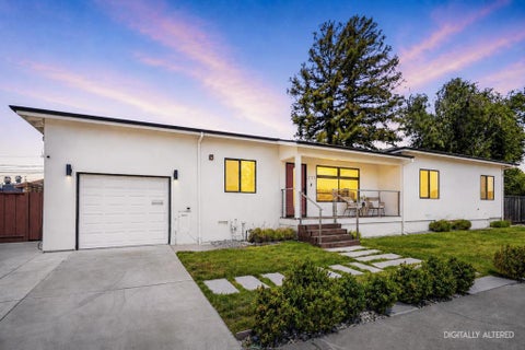 Photo of 233 Poinsettia Avenue, San Mateo, CA 94403 (MLS # ML82048989)