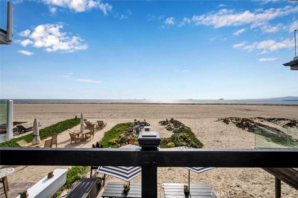 27 A Surfside Avenue