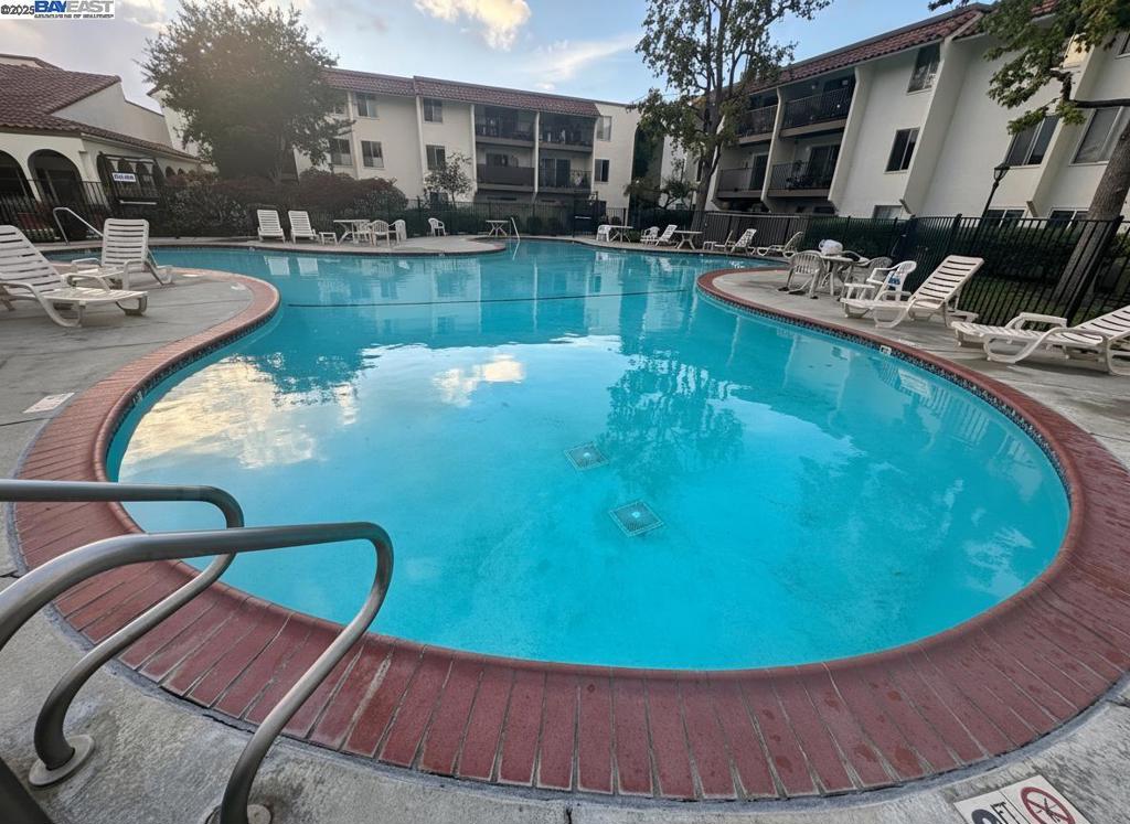 SANTA CLARA - Residential