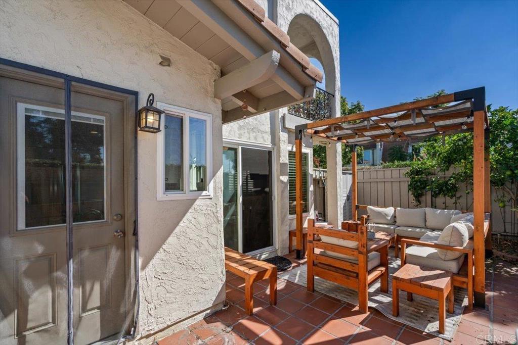 Pacific Bluffs (PACB) - Residential