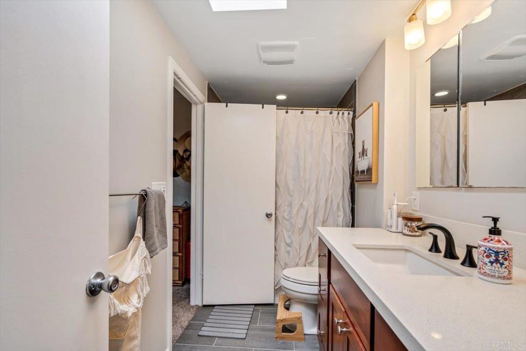 Pacific Bluffs (PACB) - Residential