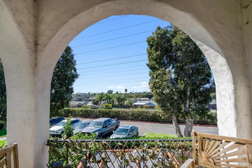 Pacific Bluffs (PACB) - Residential