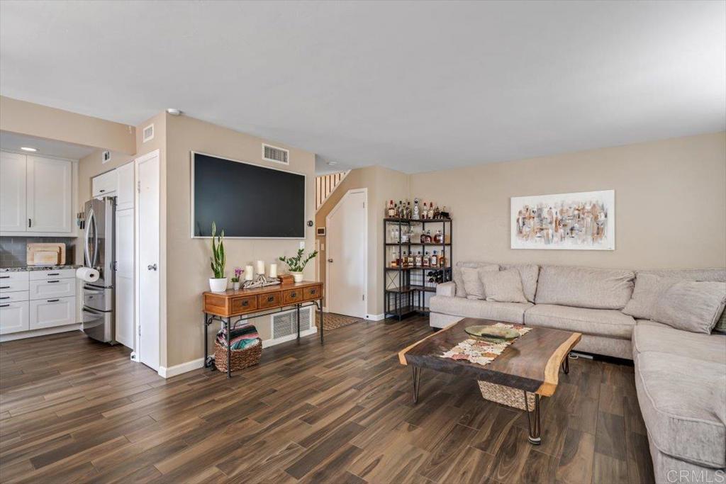 Pacific Bluffs (PACB) - Residential