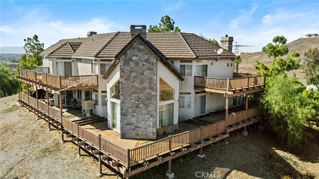 19448 Blue Sky Road