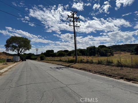 Photo of 1 Vac/Kiptree Dr/Vic Deerbank, Lake Elizabeth, CA 93532 (MLS # SR25223876) Photo of 1 Vac/Kiptree Dr/Vic Deerbank, Lake Elizabeth, CA 93532 (MLS # SR25223876)