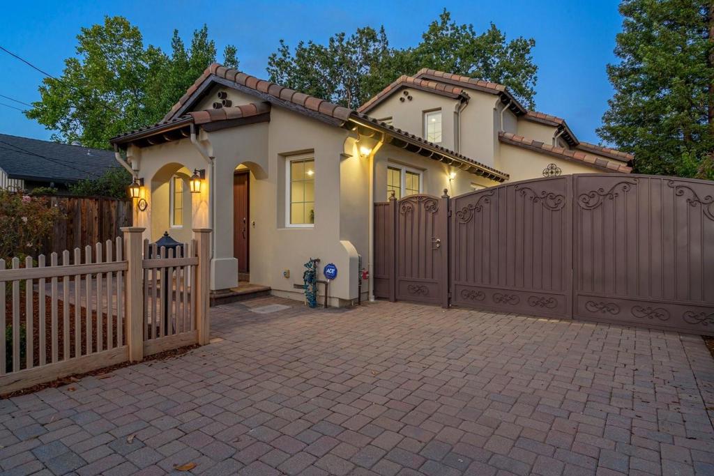455 Margarita Avenue