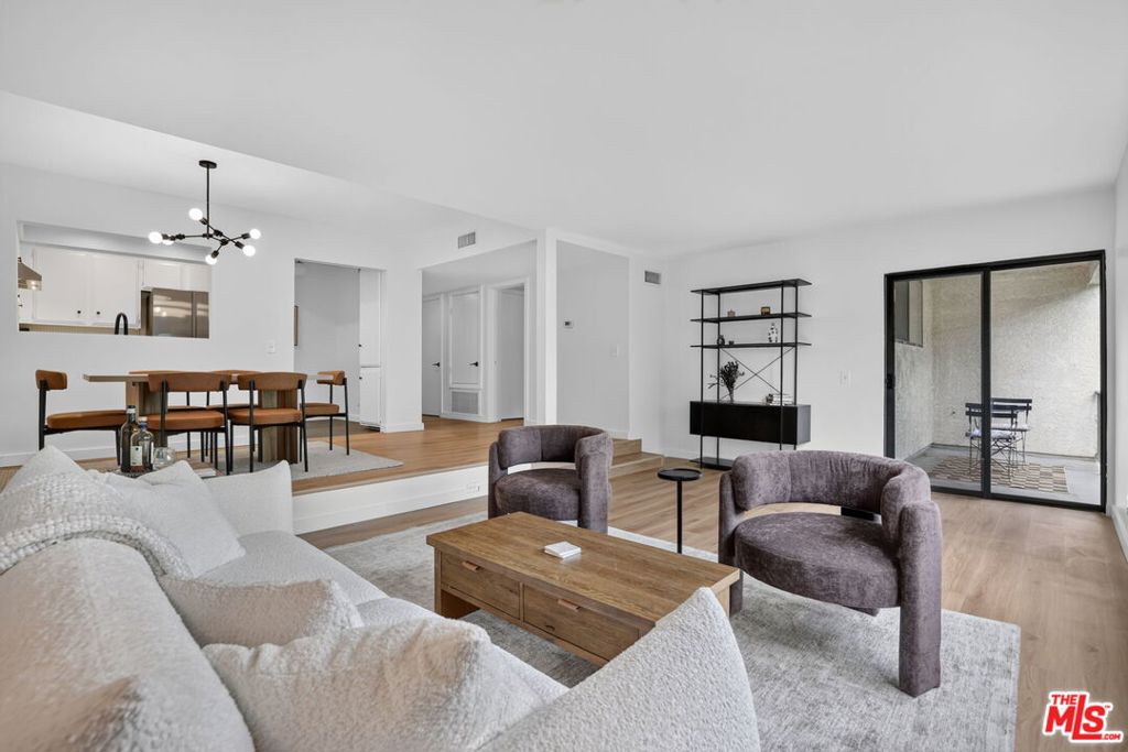 Photo of 4700 Natick Avenue #205, Sherman Oaks, CA 91403 (MLS # 26104208)
