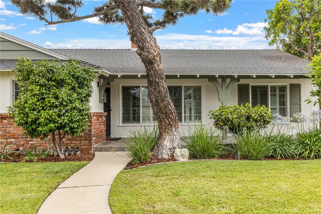 16801 Nordhoff Street