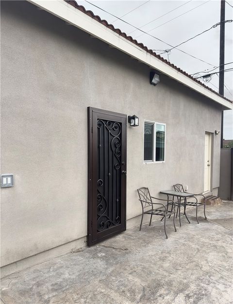 Photo of 3229 Locust Avenue #1/2, Long Beach, CA 90807 (MLS # SB26061196)