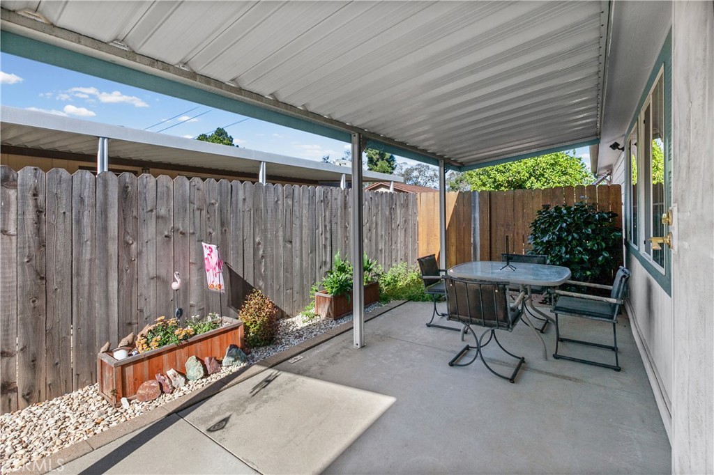 519 W Taylor Street 26