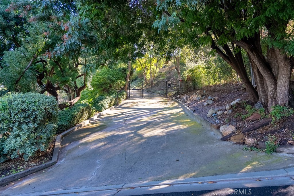 6753 Oleander Court
