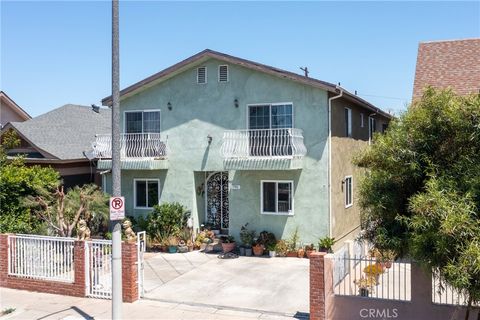 795 E 42nd Place Los Angeles CA 90011