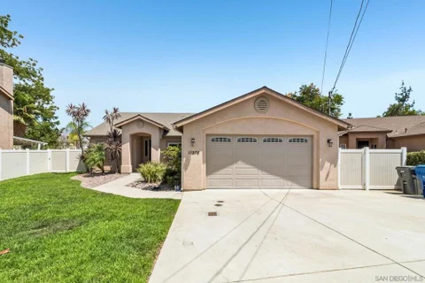 MLS: 260019836SD