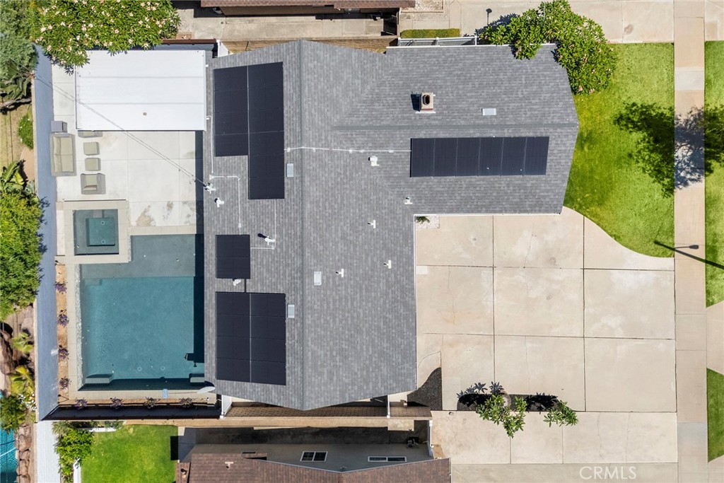 1260 N Sacramento