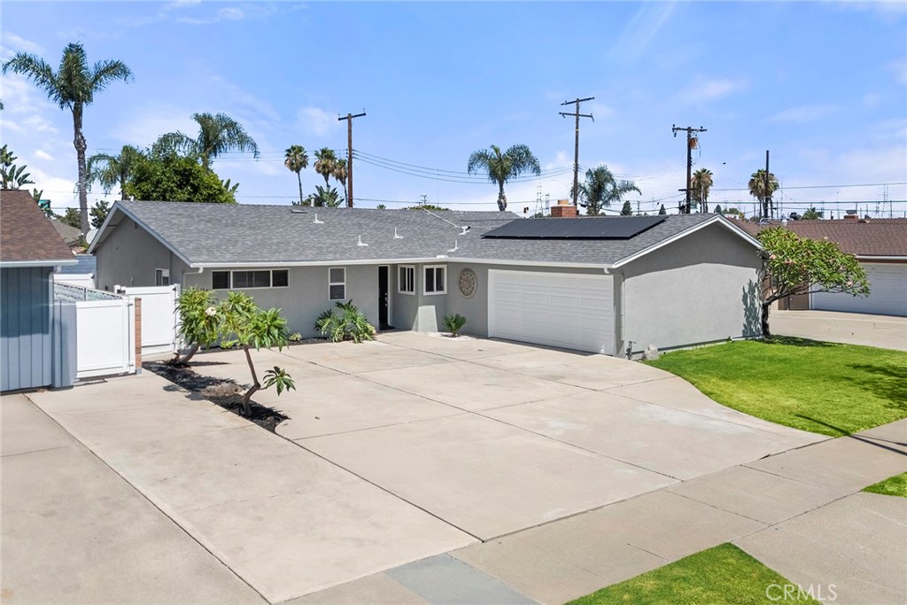 1260 N Sacramento