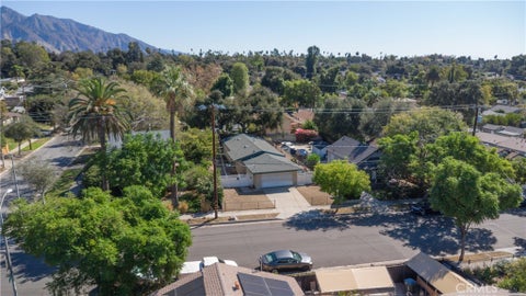 Photo of 1914 Mentone AVE, Pasadena, CA 91103 (MLS # PW26224649)