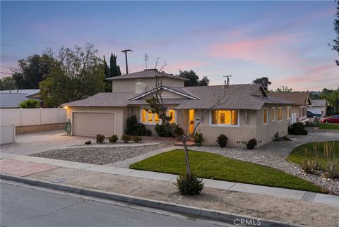 Photo of 1502 Stillman Ave, Redlands, CA 92374 (MLS # IG26083509)