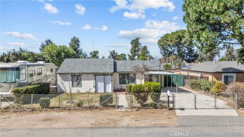Photo of 856 Via Bernardo, Corona, CA 92882 (MLS # IG26045930)