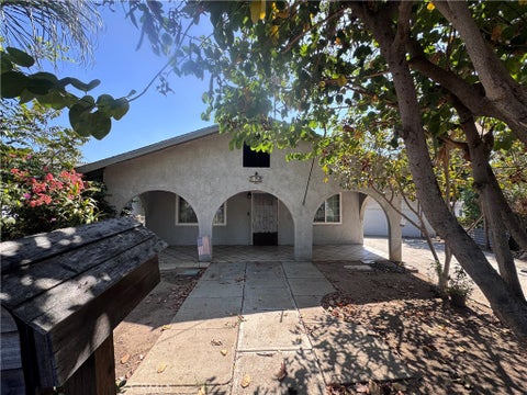 Photo of 129 N Record AVE, Los Angeles, CA 90063 (MLS # TR26202725)