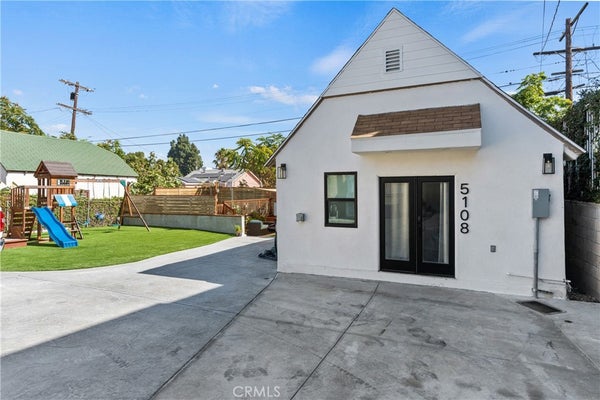 5108 CRENSHAW BLVD, LOS ANGELES, CA 90043 - Image d87ce0d863e228a5fc70c3de3ce6cf50/56095222