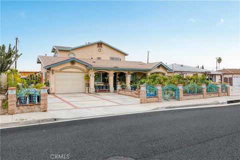 Photo of 14702 Purdy St, Midway City, CA 92655 (MLS # OC25242260) Photo of 14702 Purdy St, Midway City, CA 92655 (MLS # OC25242260)