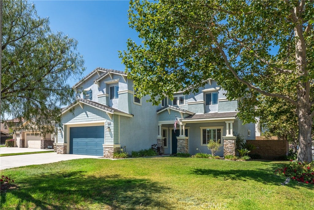 12326 White Horse Court
