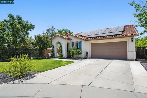 Photo of 50 Safflower Ct Ct, Oakley, CA 94561 (MLS # 41112540) Photo of 50 Safflower Ct Ct, Oakley, CA 94561 (MLS # 41112540)
