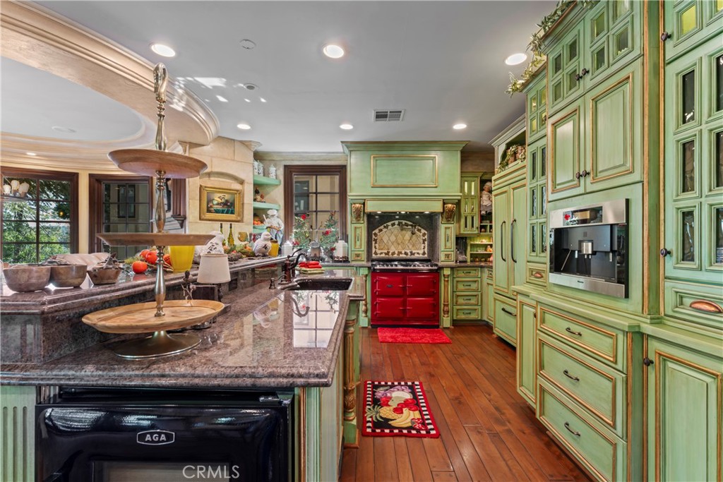 Arrowhead Woods (AWHW) - Residential