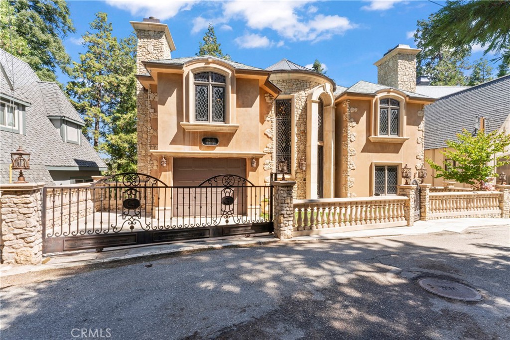 Arrowhead Woods (AWHW) - Residential