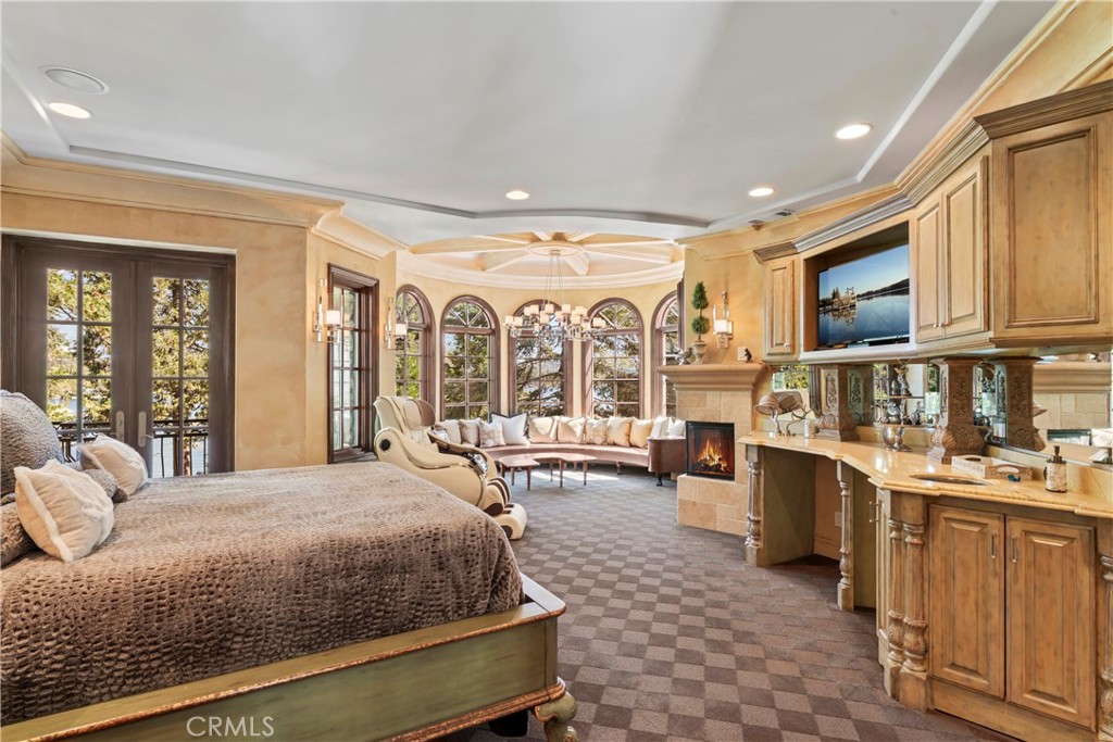 Arrowhead Woods (AWHW) - Residential