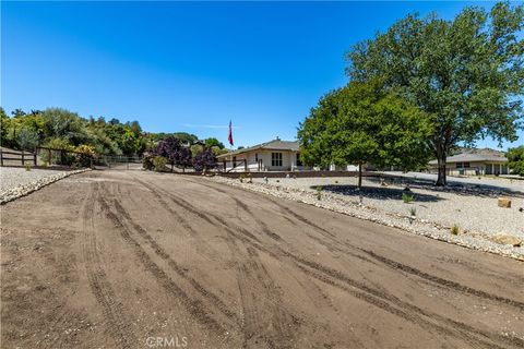 Tiny photo for 9947 Flyrod Dr, Paso Robles, CA 93446 (MLS # NS26093403)