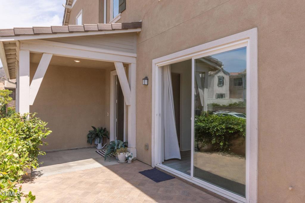 451 Olinda Way