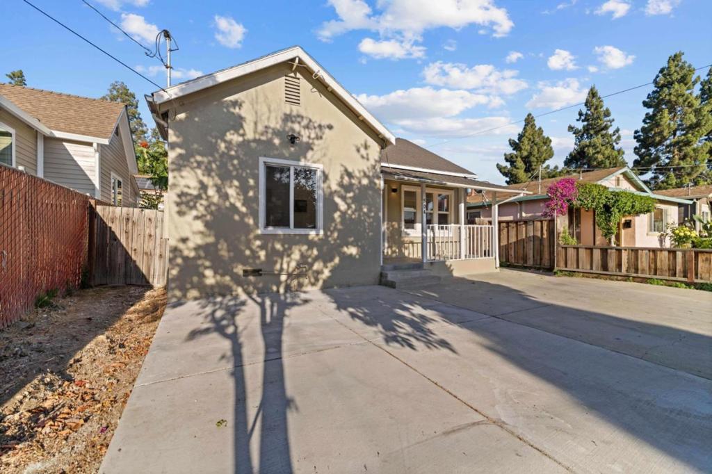 504 Hannah Street