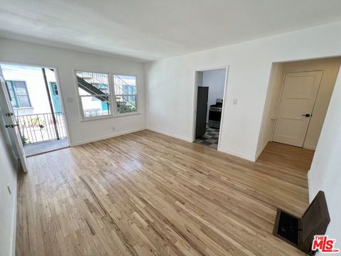 Photo of 7962 Norton Ave #2, West Hollywood, CA 90046 (MLS # 26827965)