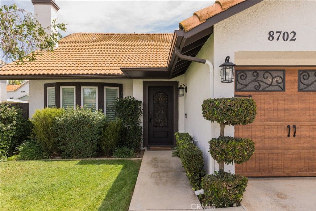 Photo of 8702 Barton St, Riverside, CA 92508 (MLS # IV26082812)