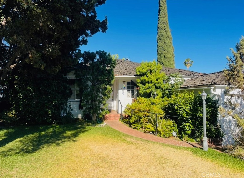 Opportunity awaits in the highly desirable Golden Hills neighborhood near downtown! This single-level home, featuring a covered patio and a sparkling pool, has the potential to be truly special. It's ready for a buyer with vision who’s willing to invest some work and TLC. The prime location offers easy access to top local entertainment, dining, and shopping, and the property boasts a lot size of over 8,000 square feet. With a spacious floorplan, inside laundry, and over 1,600 square feet of living space, this house might just be the perfect place to turn into your dream home!