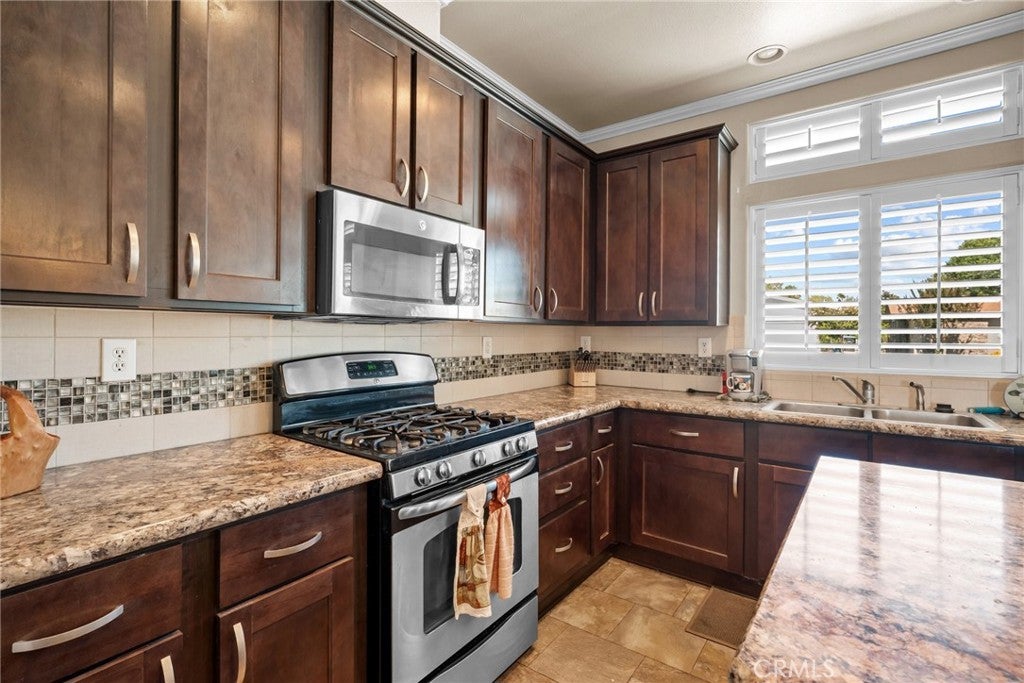 10961 Desert Lawn (508 Poplar) Drive 508